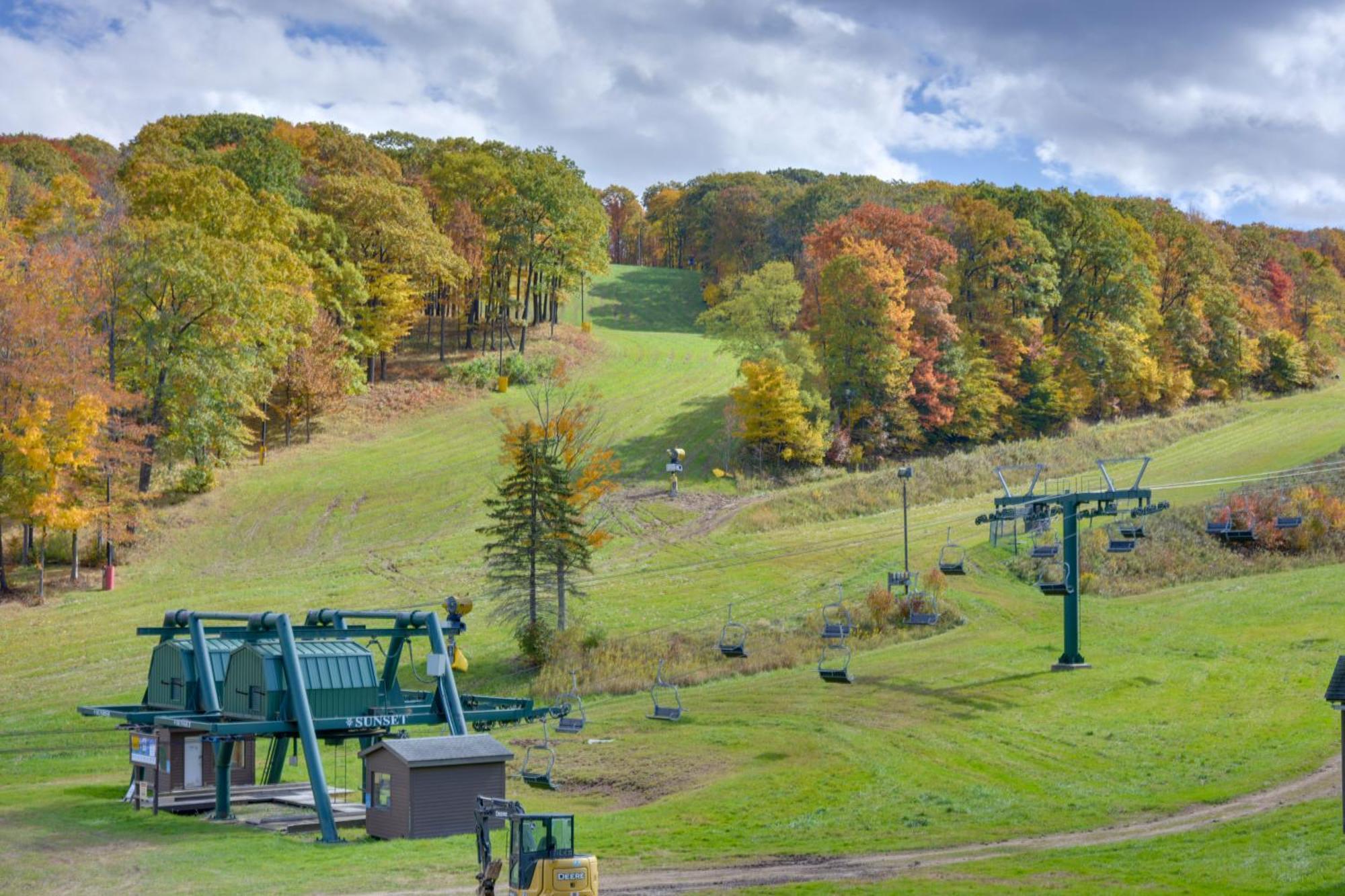 Charming Hidden Valley Resort Home Walk To Slopes Champion Екстериор снимка