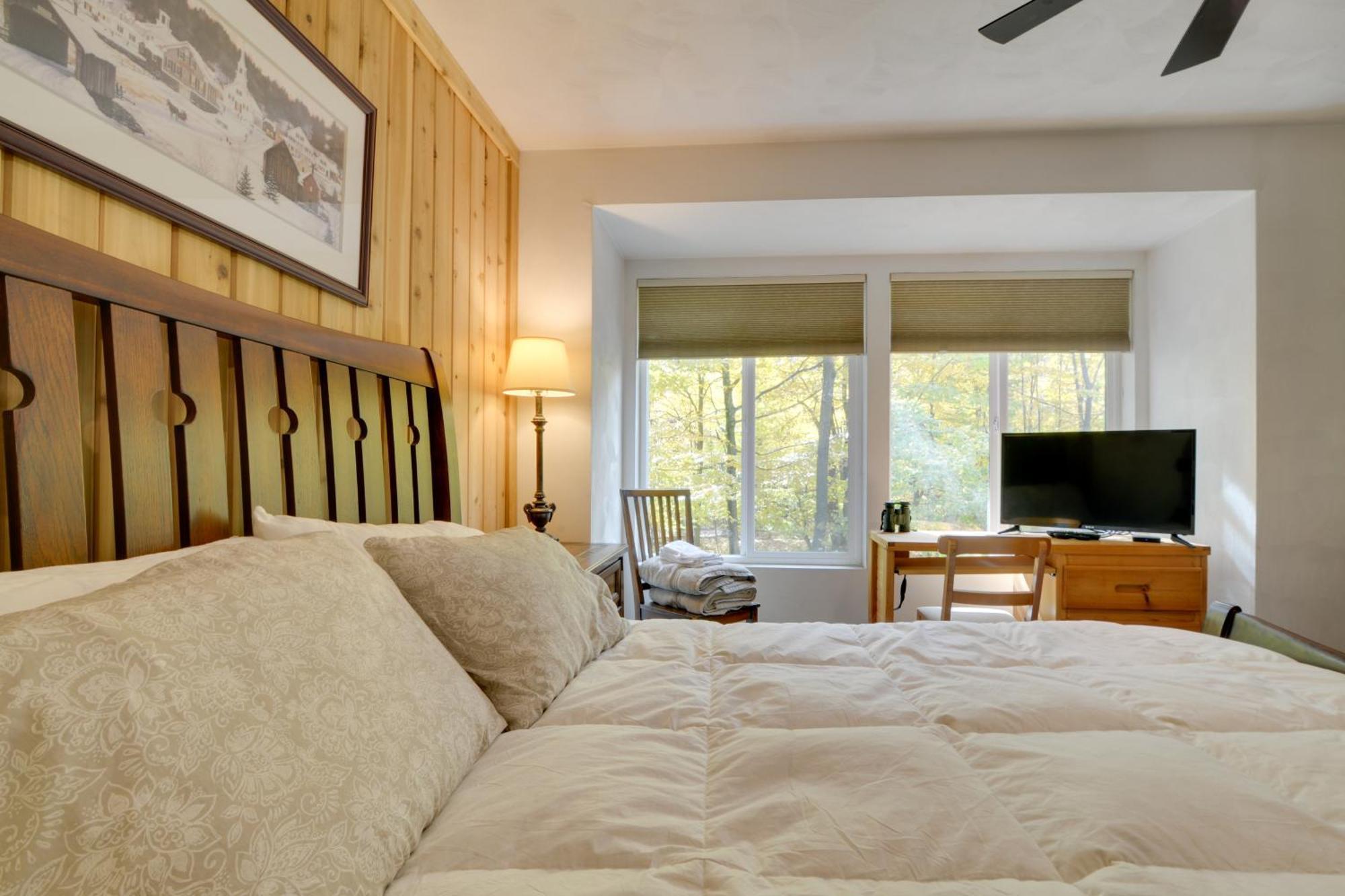Charming Hidden Valley Resort Home Walk To Slopes Champion Екстериор снимка
